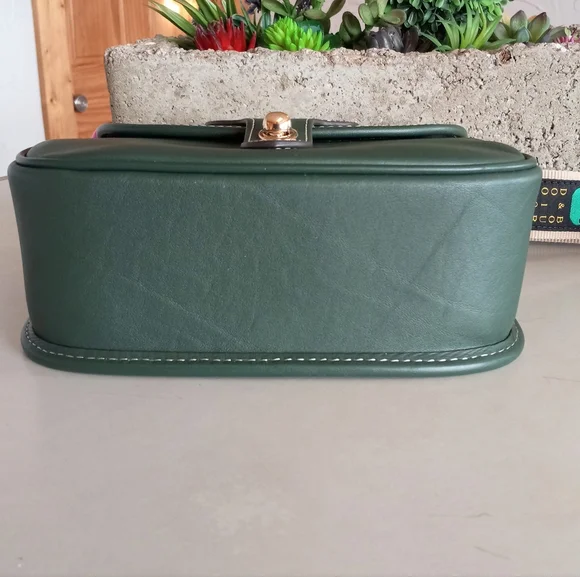 Dooney & Bourke Saddle Bag 20 Italian Leather In Sage - Picture 9 of 16